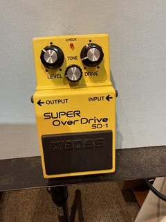 Boss SD 1 Super Overdrive