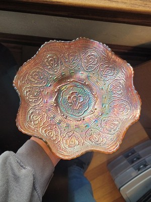 Super Fenton Carnival Glass Vaseline Persian MedallionPattern Ruffled Bowl