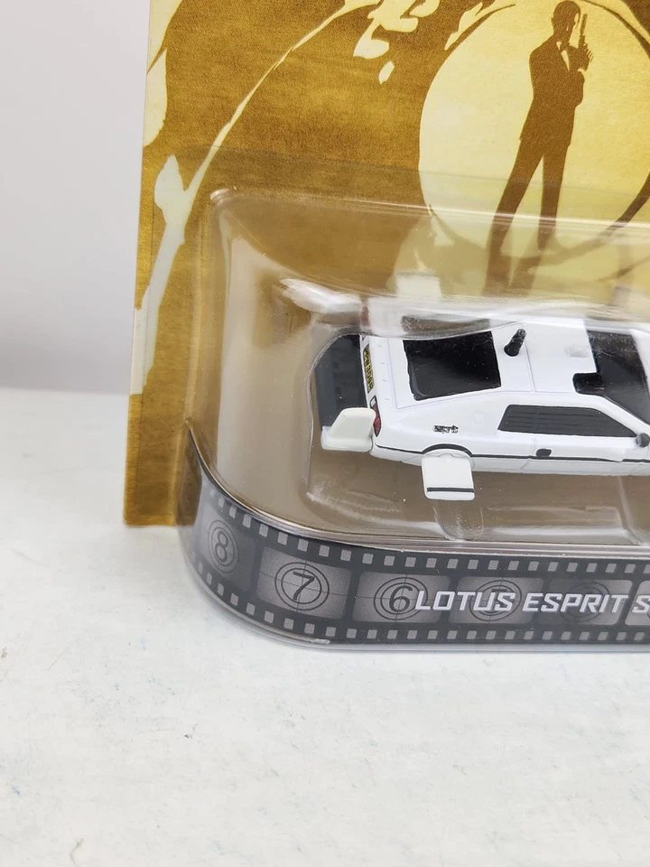 Hot Wheels Lotus Esprit S1 Submarine James Bond 007 The Spy Who Loved Me 2013 - Image 4 of 4