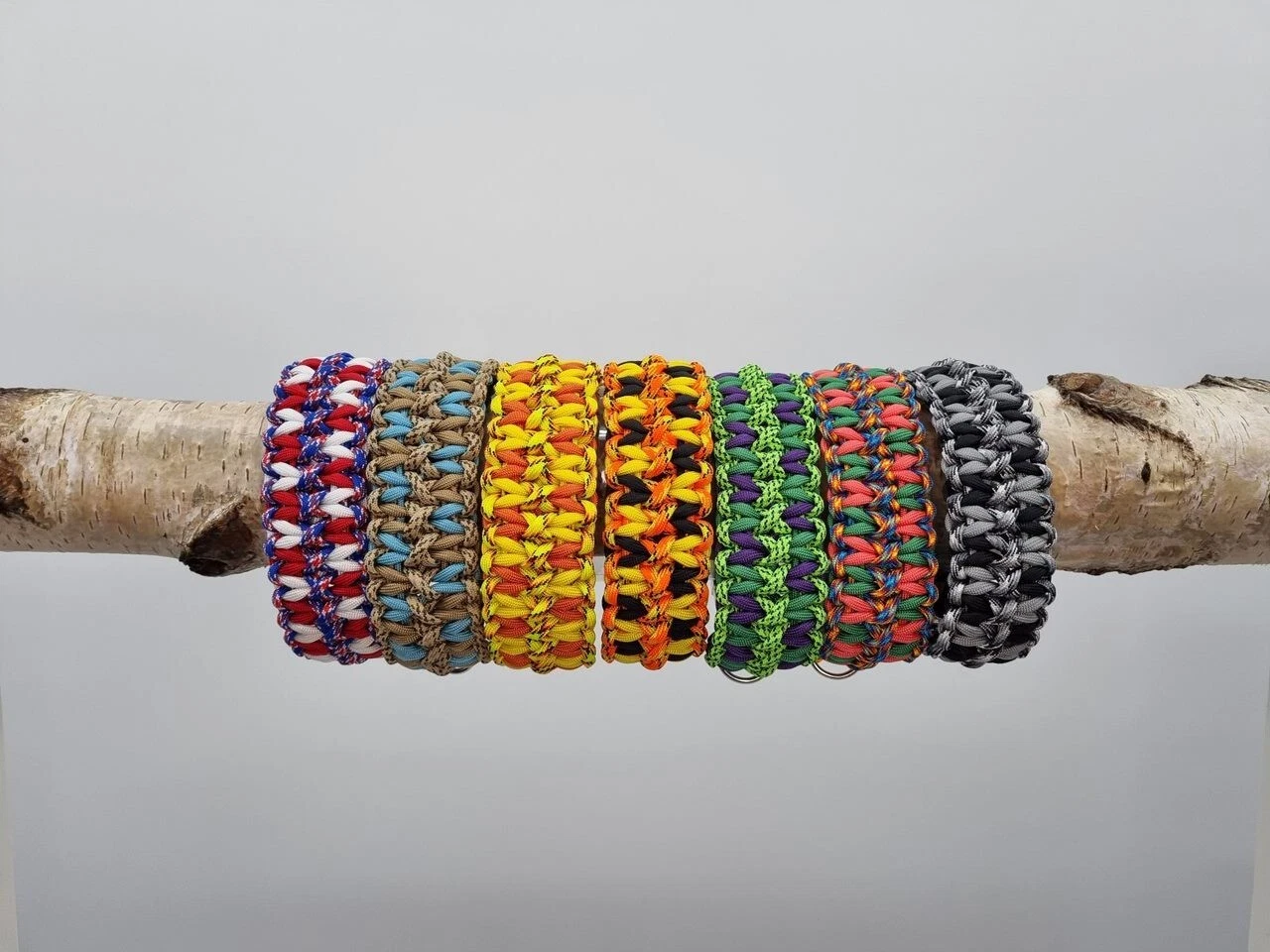 Luxury Paracord Buckle and Leather LARGE Dog Collars - HAND MADE IN THE UK