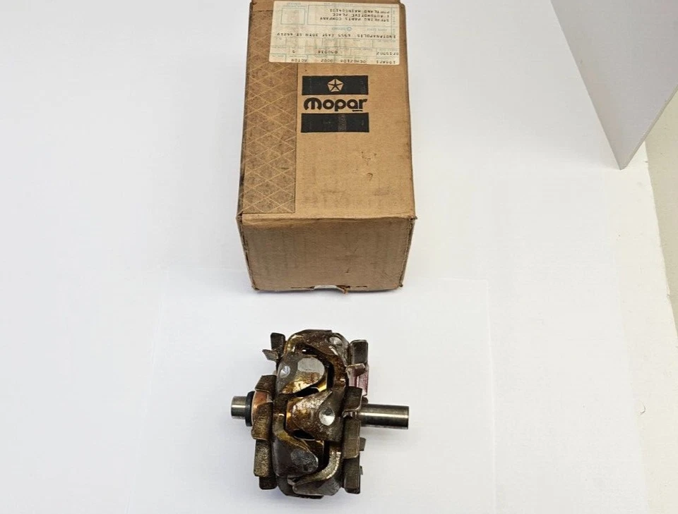 Chrysler Plymouth Dodge 60A 1964-1971 alternador estator rotor 2585175 nuevo en stock Foto 3 de 4