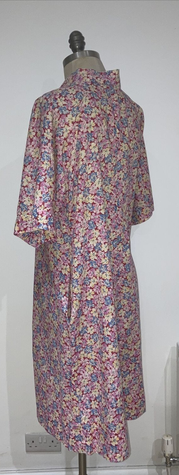 1940s Nightgown/Negligee/Housecoat, Floral Print 4