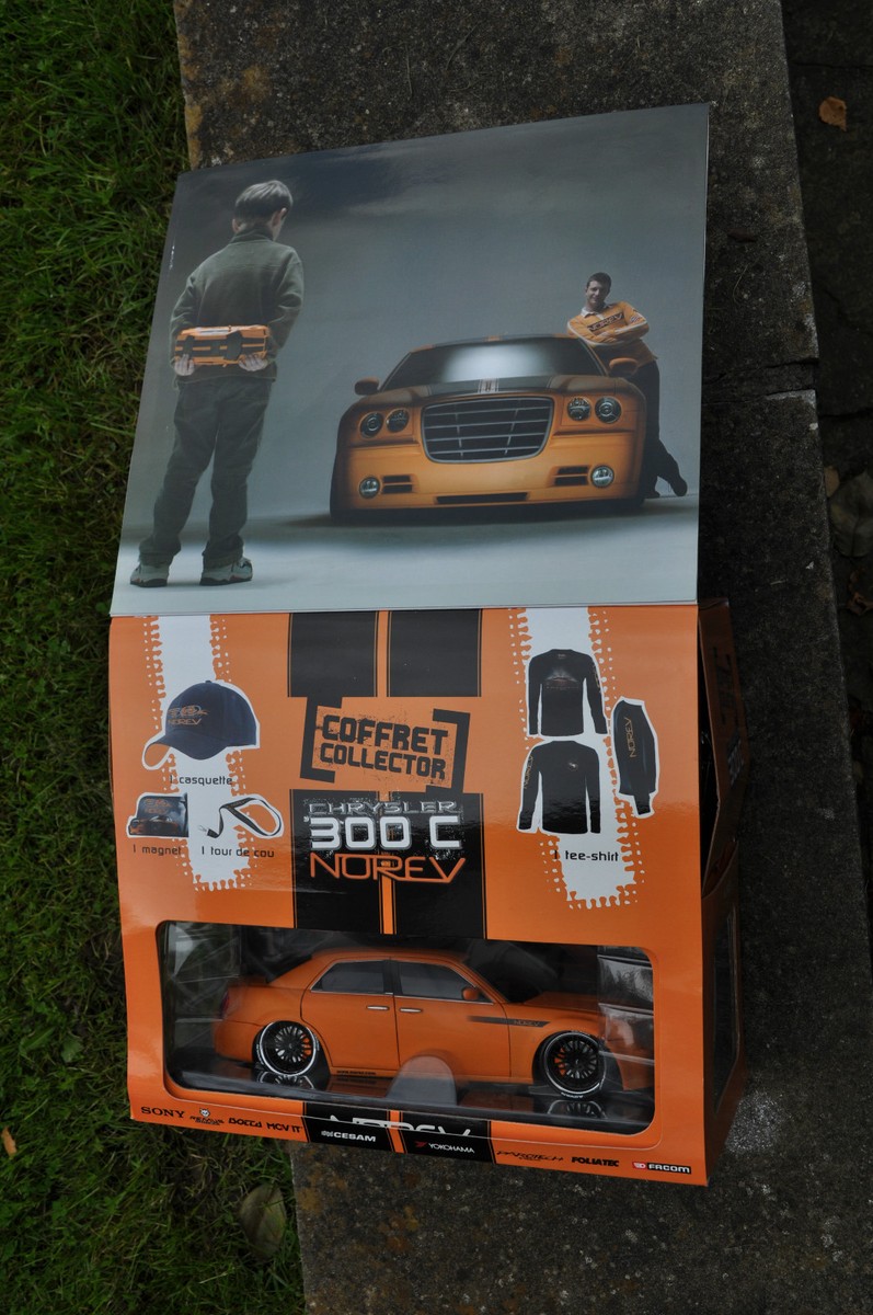 Norevノレブ/Chryslerクライスラー 300C カスタム 1/18 絶 ノレブ 1/18 クライスラー 300C カスタムカーPAROTECH