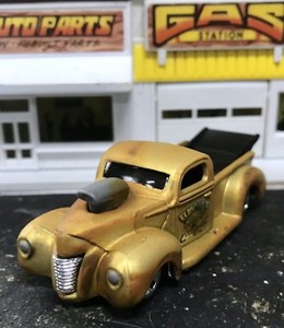 hot wheels bucket truck