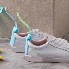 2PCS Lazy Shoe Helper Wear Shoe Horn Helper Shoehorn Shoe Lifter Unisex Gadgets