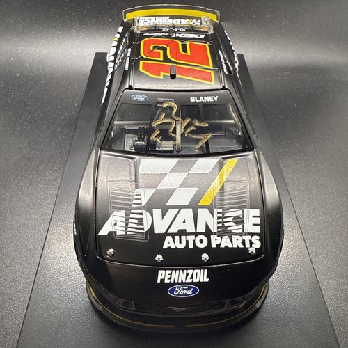 RYAN BLANEY AUTOGRAPHED 2025 FORD MUSTANG ADVANCE AUTO PARTS DIECAST & CARD - Picture 2 of 24