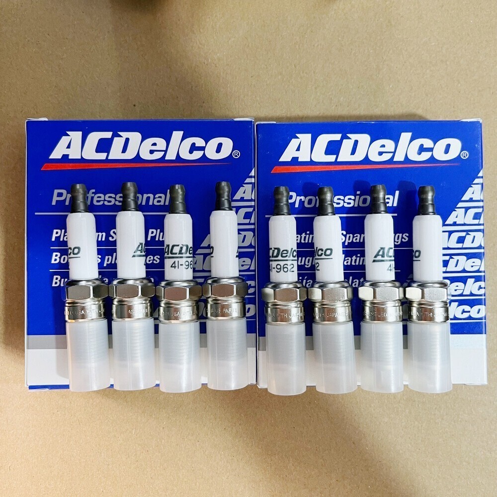 8Pcs OEM 41-962 Platinum Spark Plugs Fit for Sierra Chevy Silverado 19299585 USA