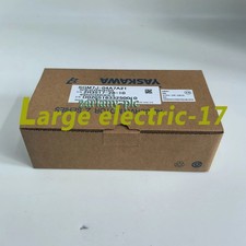 SGM7J-04A7A21 SERVO MOTOR SGM7J-04A7A21
