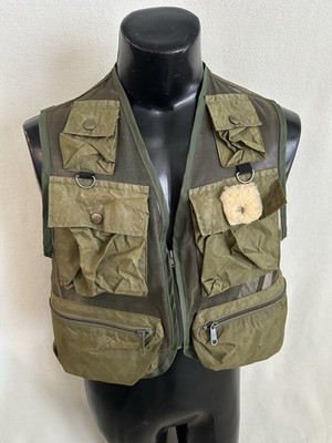 Eddie Bauer Fly Fishing Vest Men Small Ultra Lite Mesh W/Pockets & Net Hook NEW