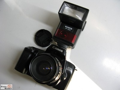SET: Canon EOS 1000F Spiegelreflex Kamera + Zoom-Objektiv EF 35-80 mm + Blitz