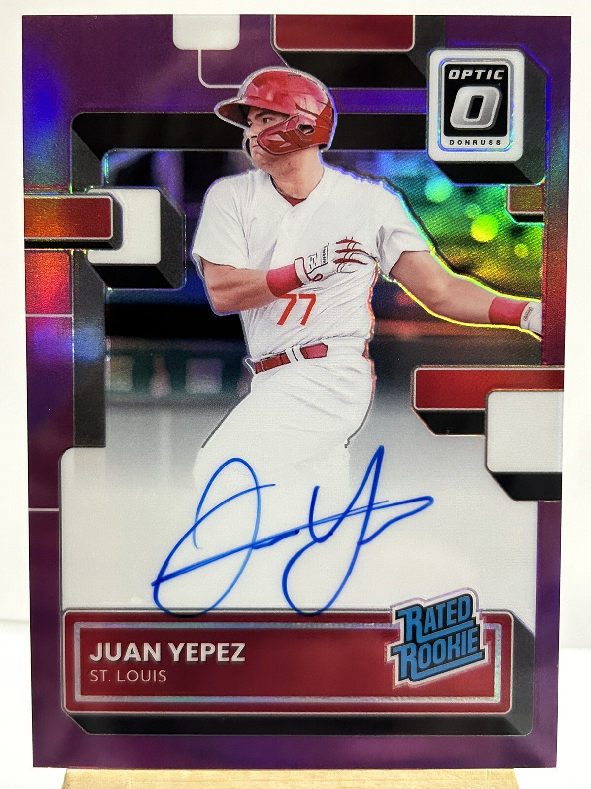 2022 Panini Donruss Optic Juan Yepez /100 Autograph Purple Prizm Rated Rookie
