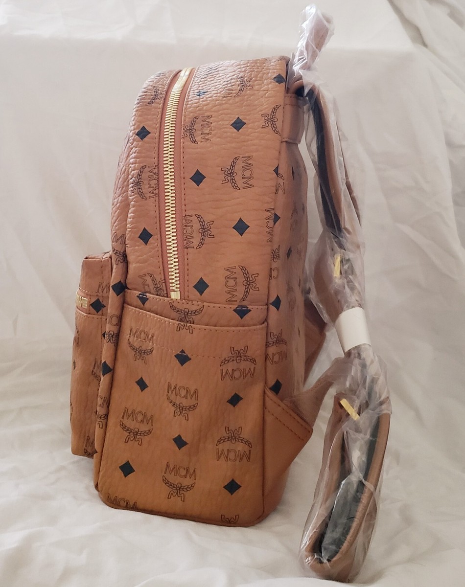 バッグ STARK CLASSIC RABBIT BACKPACK IN VISETOS MCM Visetos Small Studded Stark Rabbit Backpack Pink 765083