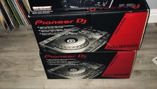 Pioneer Set Of 2 Cdj-900nxs Party Music Player Boxed Excellent