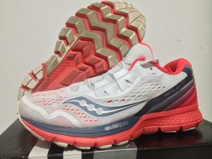 saucony zealot womens