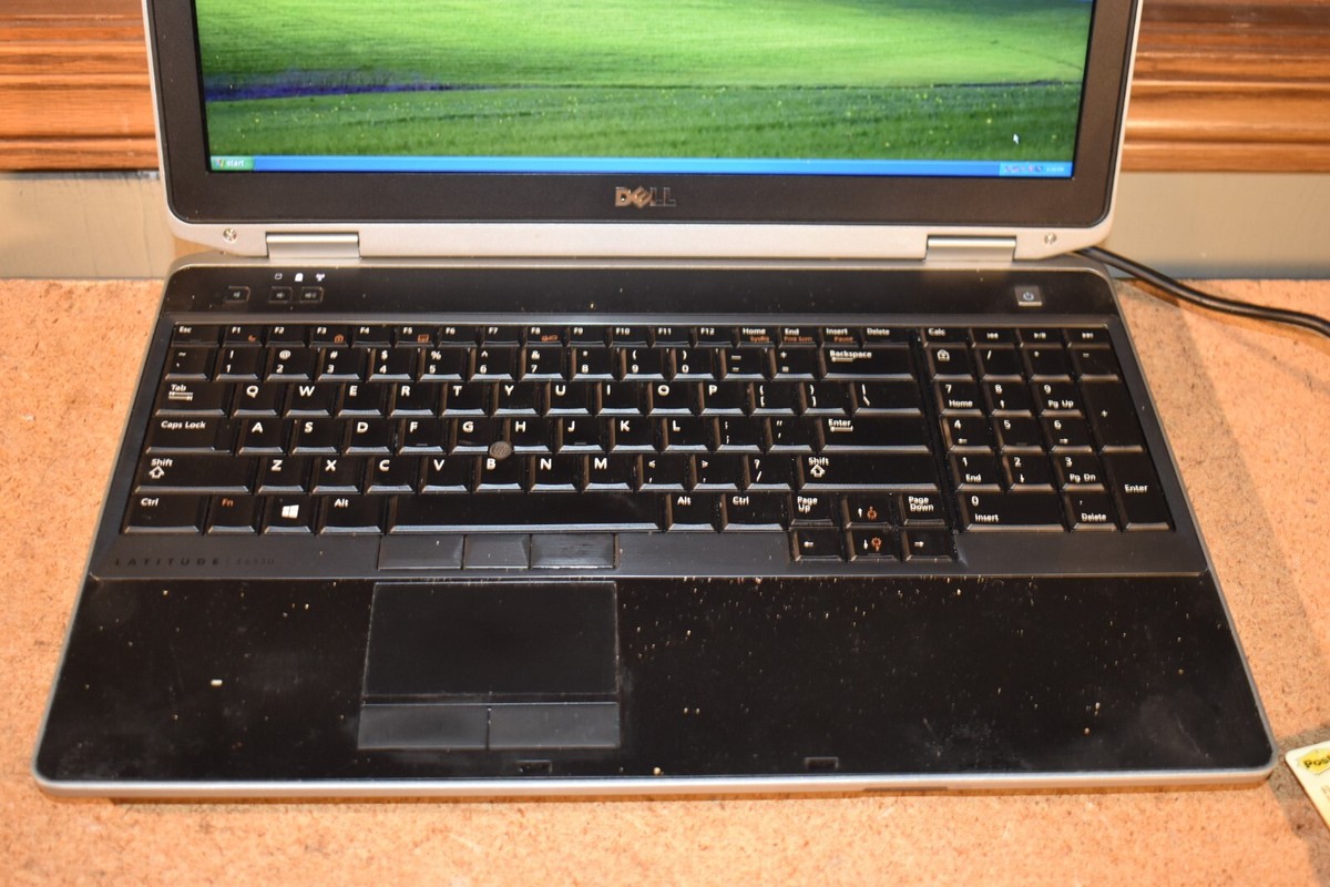 DELL Latitude E5530 Core i7-3520M 2.9GHz 4GB DVD DELL Latitude E5530 Core i7-3520M 2.9GHz 4GB DVD