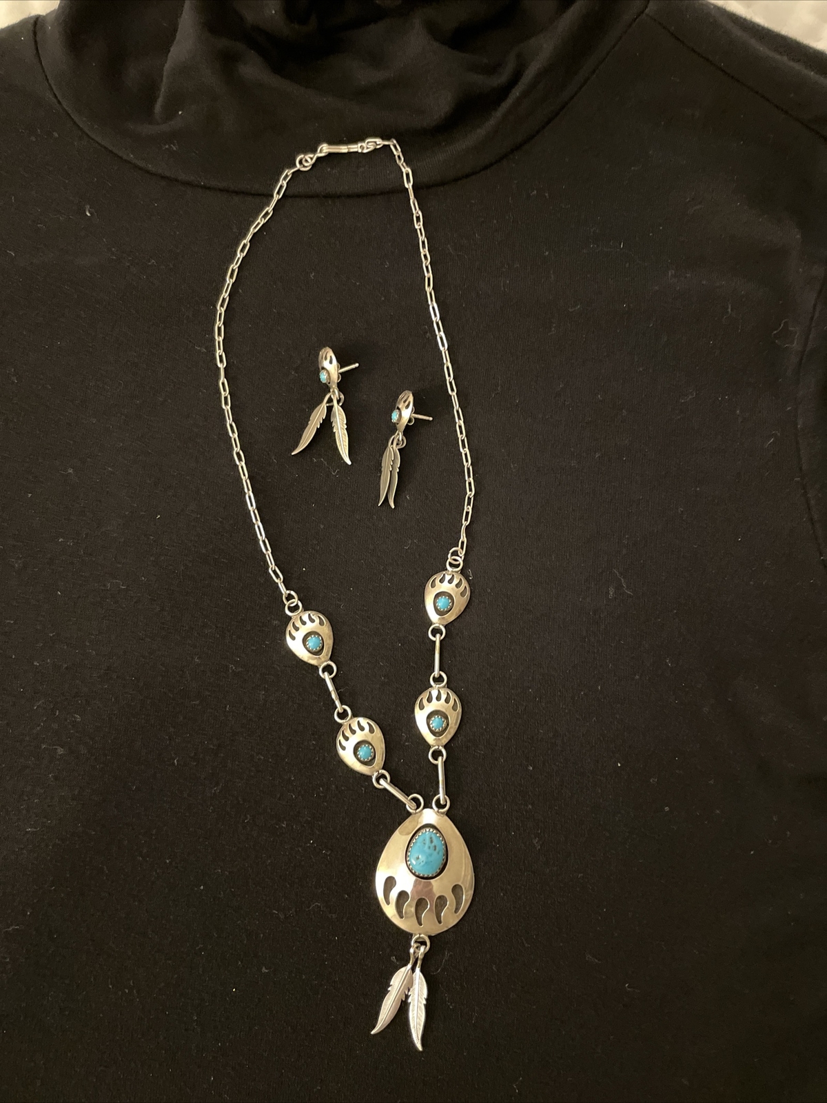 Authentic Turquoise/Silver Bear Claw Southwestern… - image 1