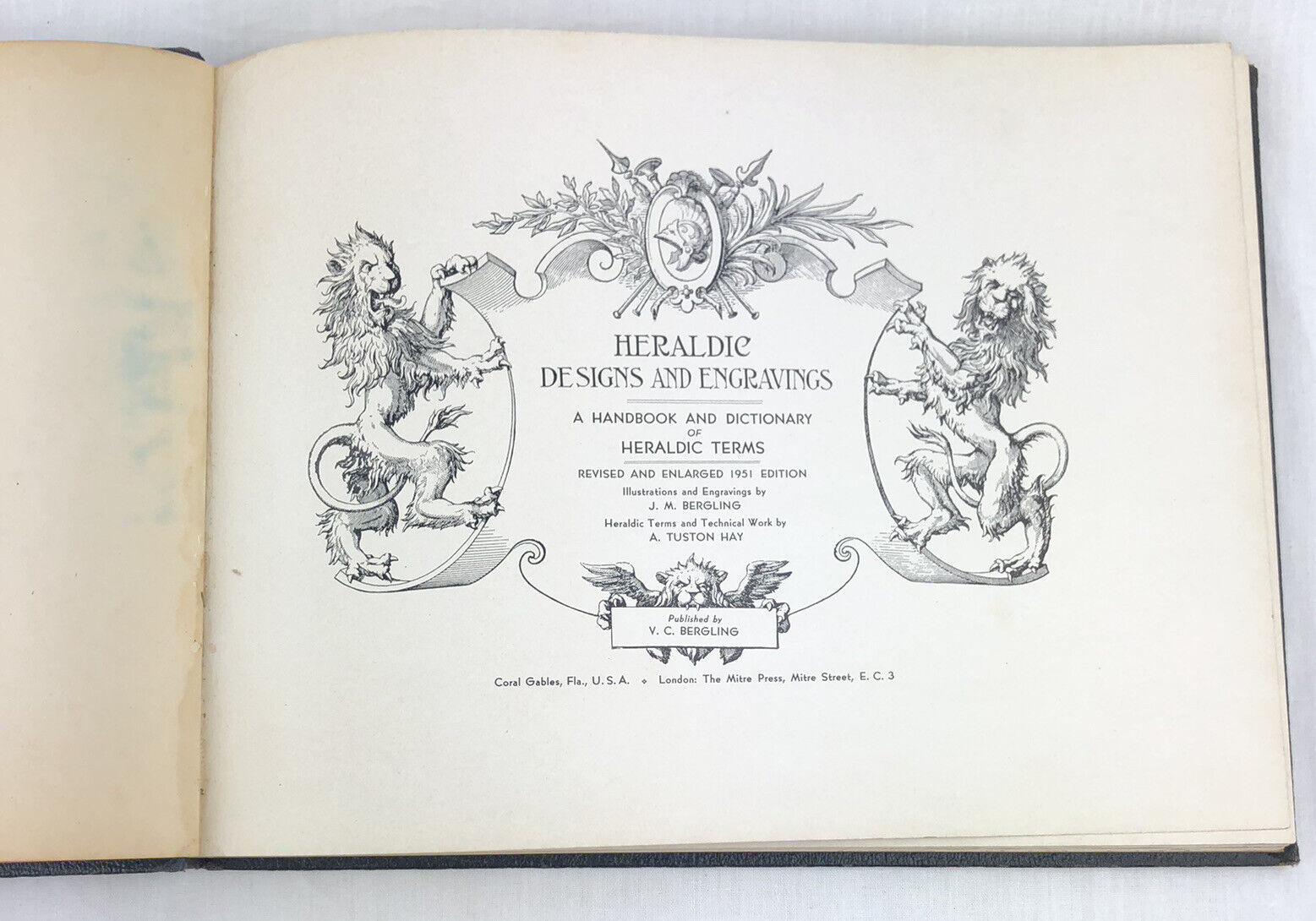 Heraldic Designs And Engravings A Handbook & Dictionary Of Heraldic Terms 1951