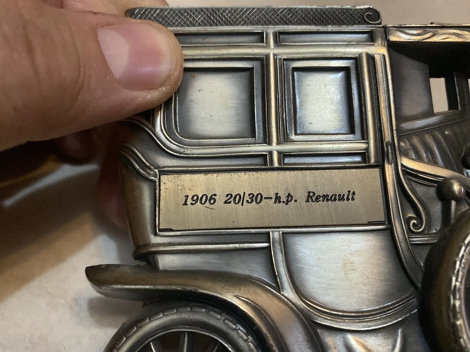 Modellino piatto in metallo da appendere Renault 1906 20/30 H.P 19x9 collezione - Immagine 2 di 4