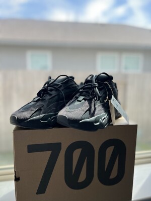 Size 7 - adidas Yeezy Boost 700 V2 Vanta