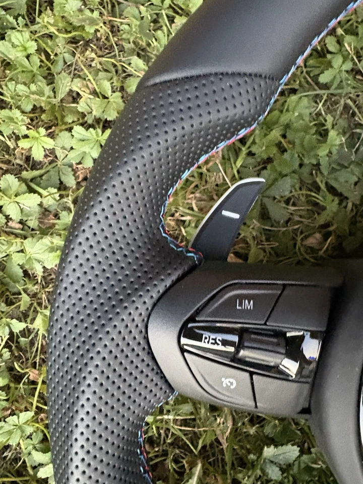 BMW M STEERING WHEEL F10 F11 F07 F06 F12 F13 F01 F02 F03 F04 - Image 4 of 4