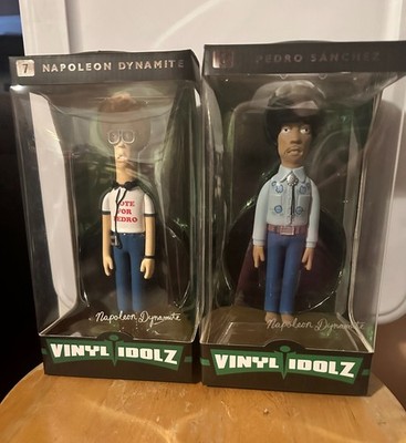 NEW-NAPOLEON DYNAMITE Vinyl Idolz Set with PEDRO SANCHEZ