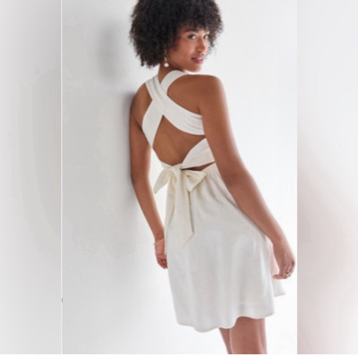Francesca's NWT Ellie Smocked Crisscross Back Mini Dress - White - Size Medium