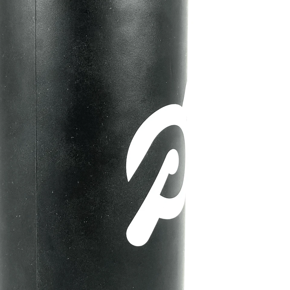 Botella de agua PELOTON negra 16 oz estuche de silicona de vidrio viaje gimnasio entrenamiento Foto 2 de 4