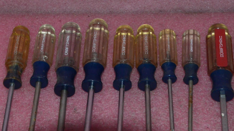 14 Vintage Craftsman Screwdriver Lot. - Image 2 of 4