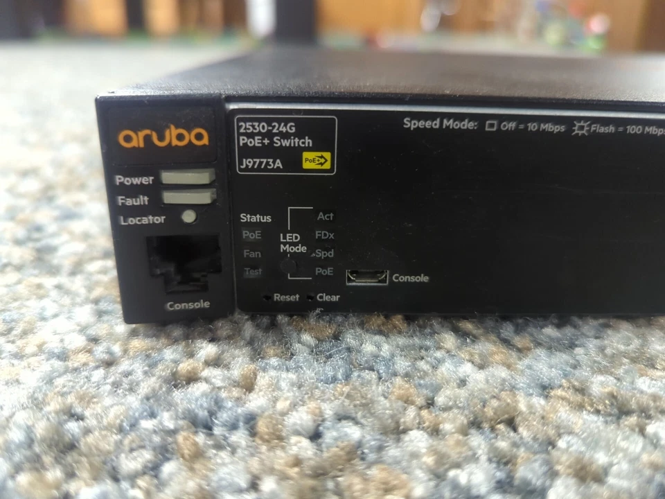 CONMUTADOR ETHERNET GIGABIT HPE ARUBA 2530-24G J9773A PoE+ 24 puertos j9773-60201 Foto 2 de 4