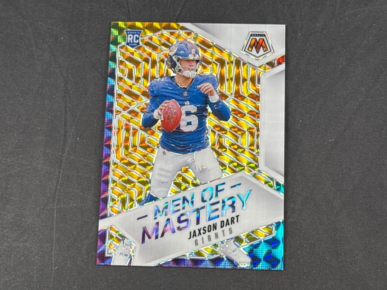 2025 PANINI MOSAIC JAXSON DART ROOKIE MEN OF MASTERY GOLD PRIZMS 5/10 GIANTS RC