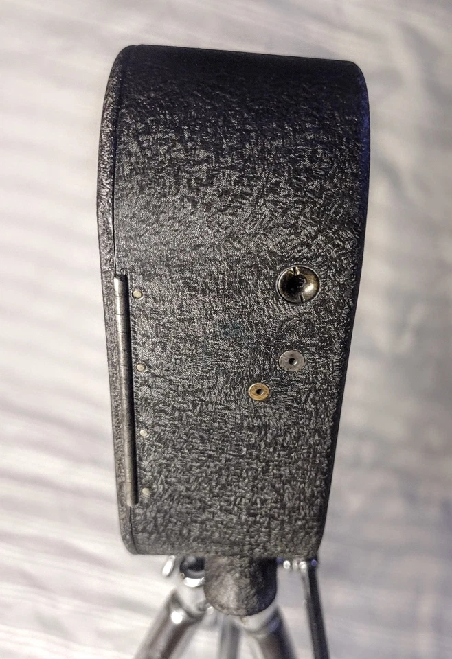 Cámara de película Bell & Howell Filmo Sportster de colección doble funcionamiento 8 mm con trípode Foto 4 de 4