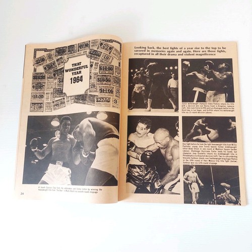 1982 February International Boxing Magazine Sugar Ray Leonard Duran Benitez Sims - Picture 6 of 10