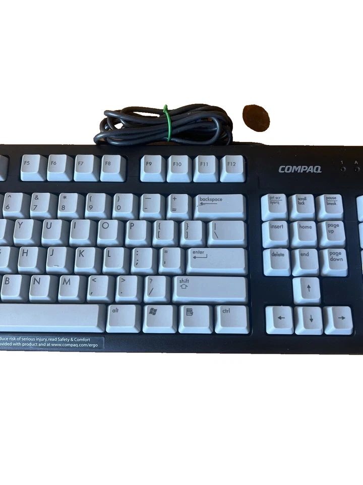 Compaq Wired Keyboard Model 5107 Part # 5187-2154  REV: 1.3 - Image 2 of 4