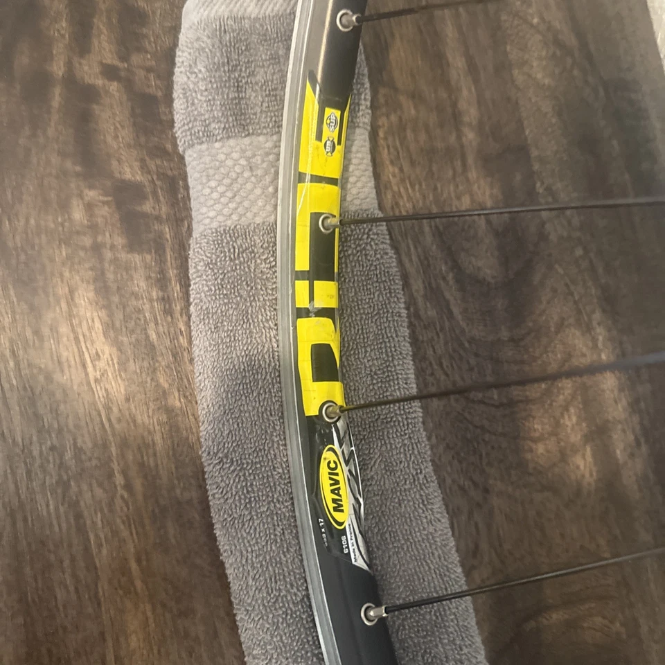 Cubierta vintage Mavic Crossride 26" negra 100 mm QR 135 mm QR Foto 4 de 4