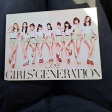 GIRLS' GENERATION Gee 2-CD set