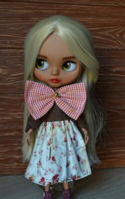 clothes and dress for custom blythe doll - Custom blythe doll dress
