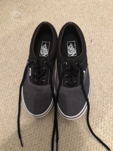 womens van shoes