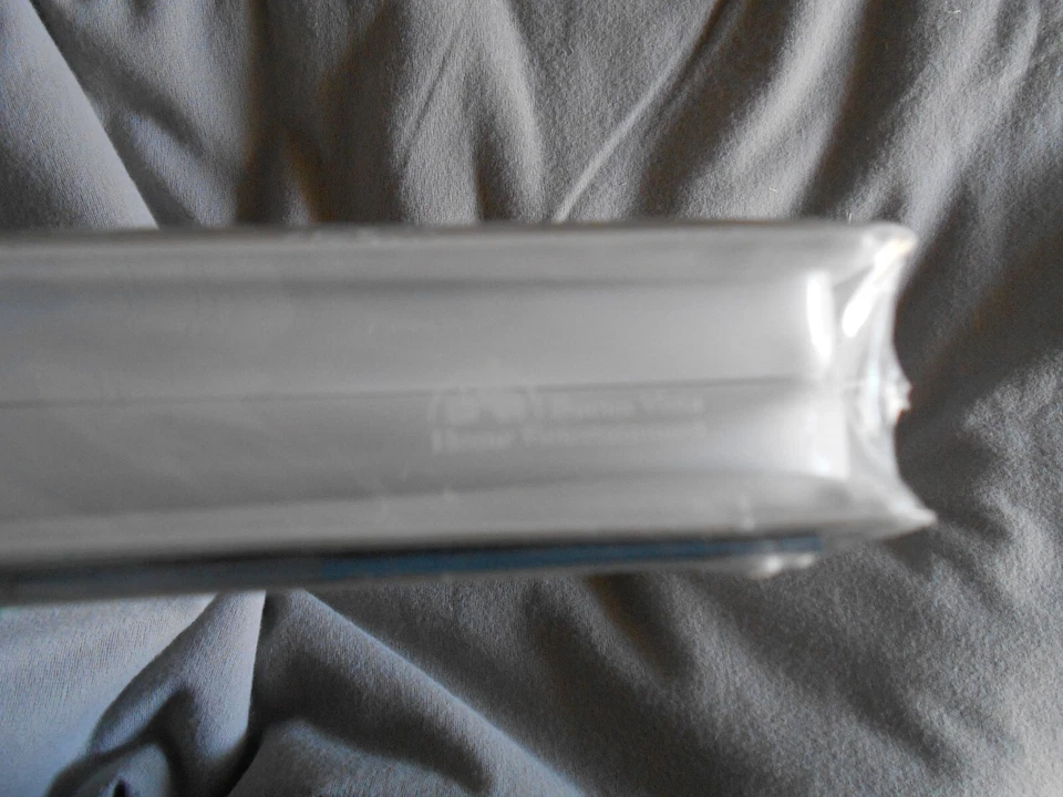 VINTAGE LADY & THE TRAMP II VHS VCR SEALED WALT DISNEY W/ RARE CD ROM ORIG OWNER - Image 4 of 4