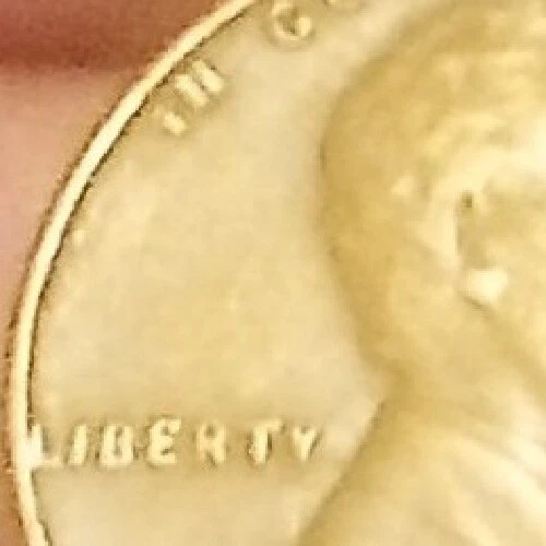 1944 Wheat Penny No Mint Mark Very Valuable Rare with other error, L in Liberty - Image 3 of 4