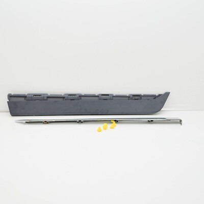 Genuine Volvo Xc60 LH Lower Door Trim Moulding 39821369 for sale 
