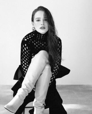 photo 10*15cm 4x6 INCH MADELAINE PETSCH (143) | eBay