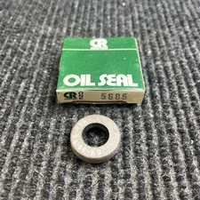 🔥🔥🔥 CR Chicago Rawhide 5685 Fits Select John Deere Models