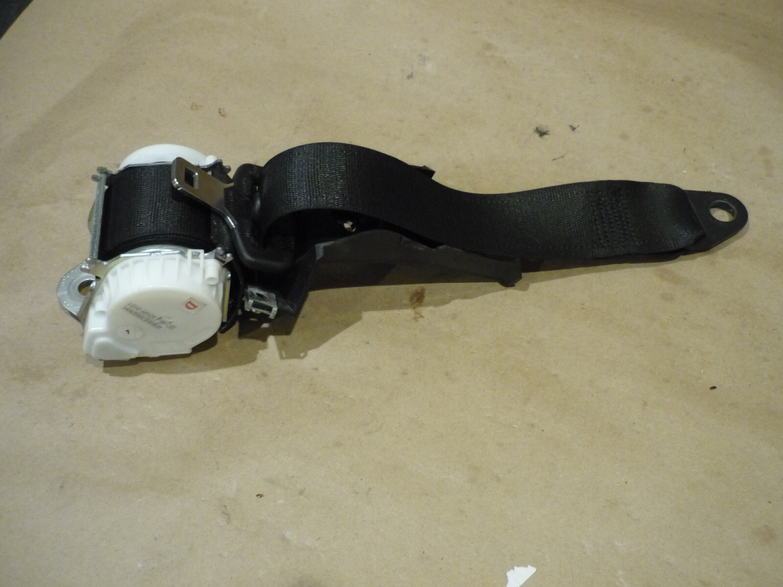Ferrari California - RH Rear Seat Belt  P/N 81047800