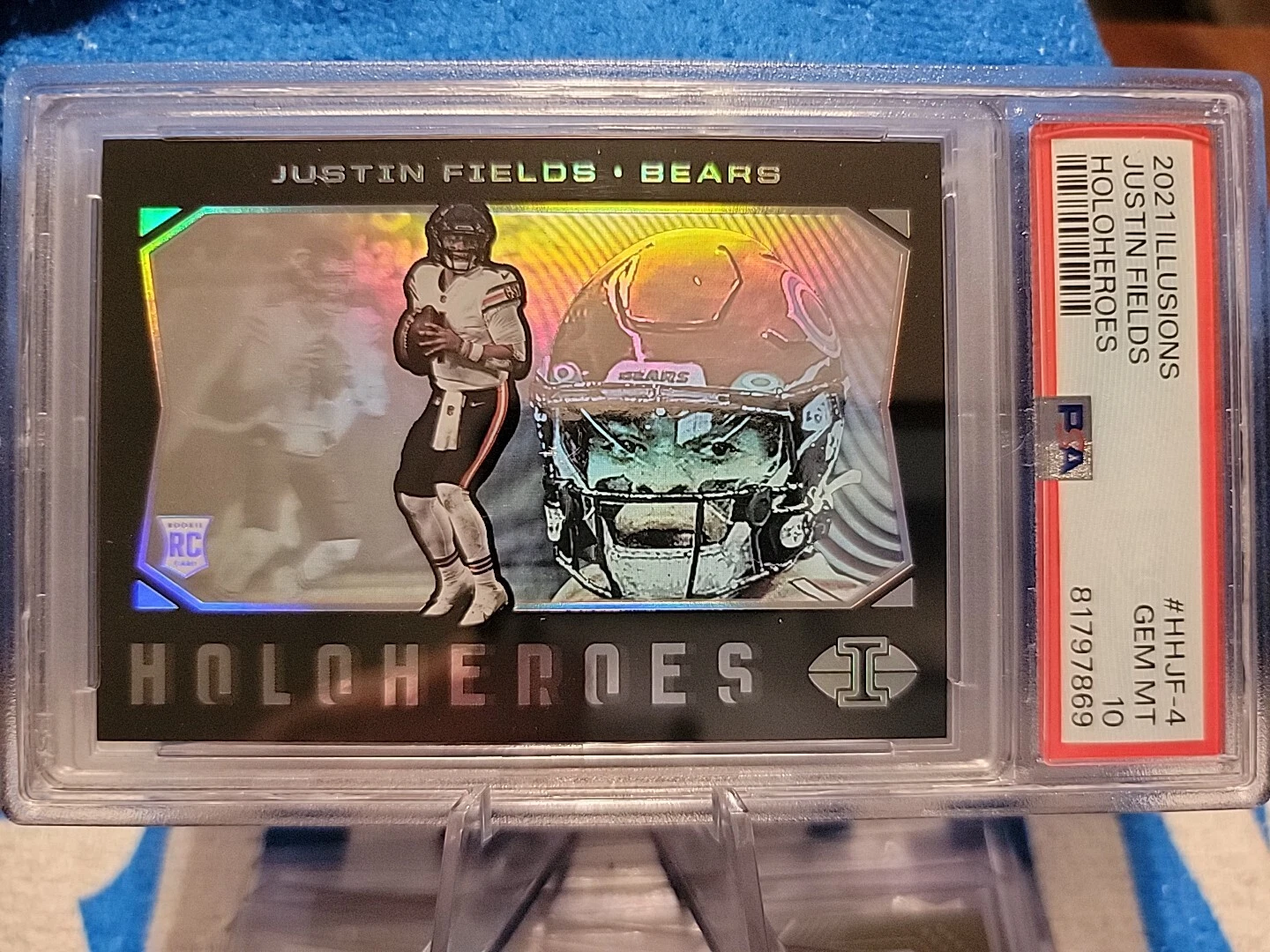 Justin Fields Panini Illusions Holoheroes #HHJF4 Base