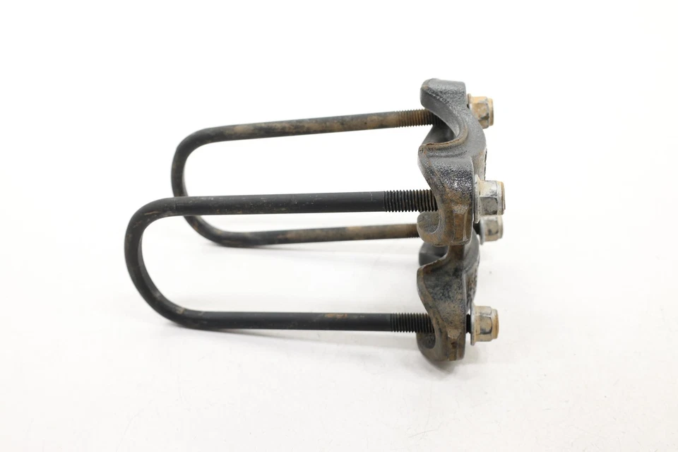 2021 - 2025 FORD F-150 4X4 REAR SUSPENSION LEFT LEAF SPRING MOUNT PLATE OEM - Image 2 of 4