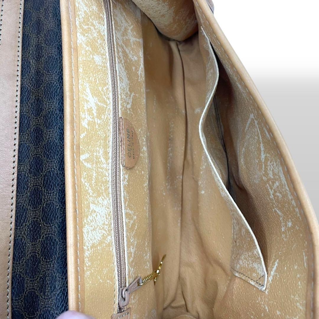 Beautiful Condition Rare Model Celine Shoulder Ba… - image 10