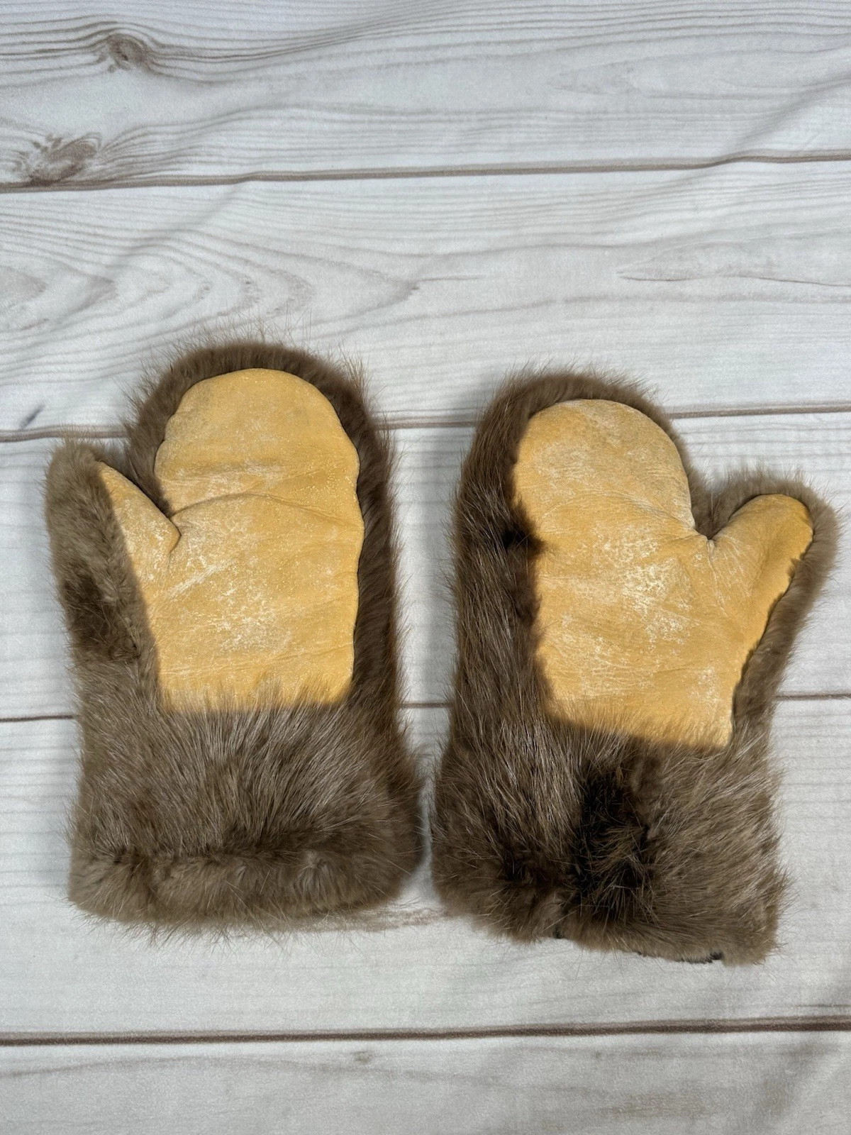 Vintage Beaver Fur Cold Weather Mittens Gloves Eskimo