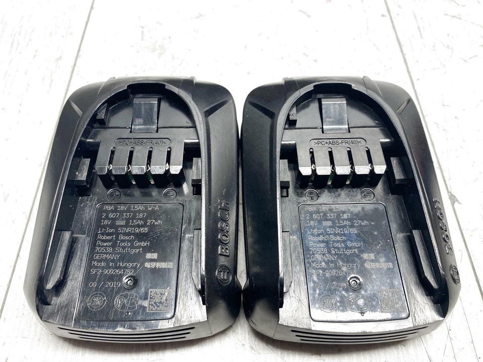 Trapano avvitatore a percussione Bosch UniversalImpact 18 V - Immagine 3 di 4