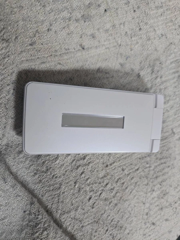 SHARP AQUOS Keitai 3 805SH SIM Desbloqueado Teléfono Abatible Negro SIM Libre Foto 2 de 4