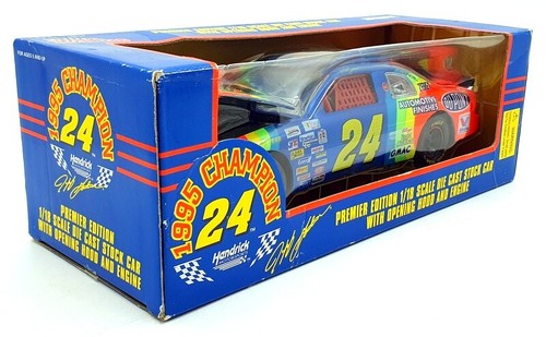 Racing Champions 1/18 Scale 09400-09428 - 1995 Chevrolet Monte Carlo DuPont #24 - Picture 5 of 5